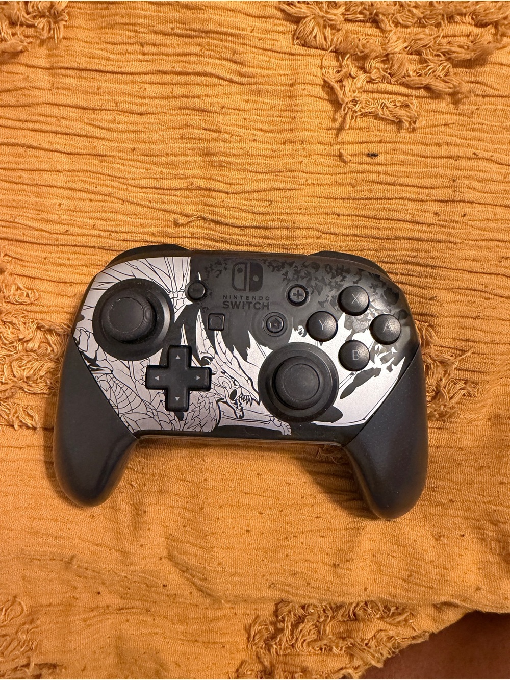 Nintendo Switch Pro Controller - Monster Hunter Rise